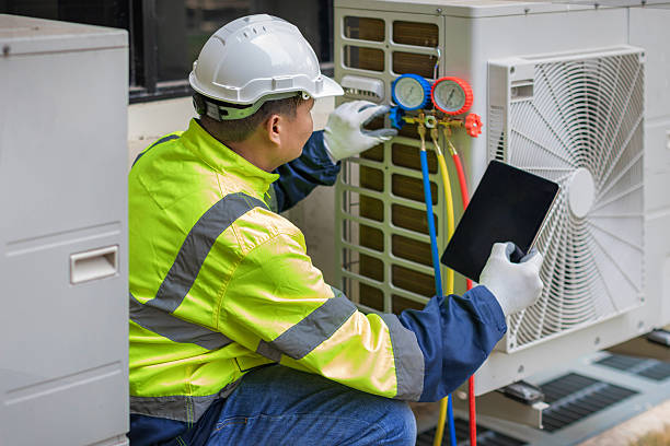Professional Hvac technician working in Denton, TX
